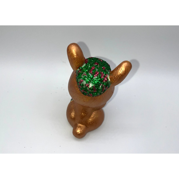 Vintage Ceramic Scottish Bunny Rabbit Playing Bagpipes Red Green Hat Rare OOAK - Picture 11 of 16